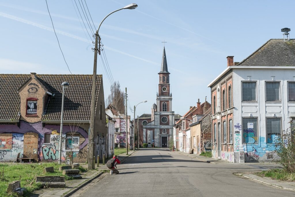 Urban exploring (urbex) in Doel, Antwerp